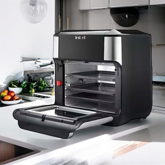 Instant Vortex Plus l Air Fryer Oven  l Black w/ Silver Accents l 10 Quart l EUC - Picture 9 of 9